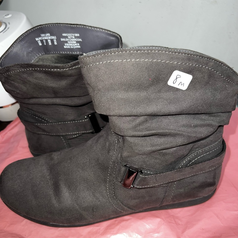 Women boots
